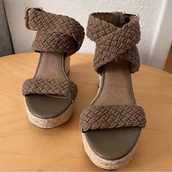 Jessica Simpson Platform Espadrille Sandal Crossover Strap Size 9.5 - Picture 3 of 13